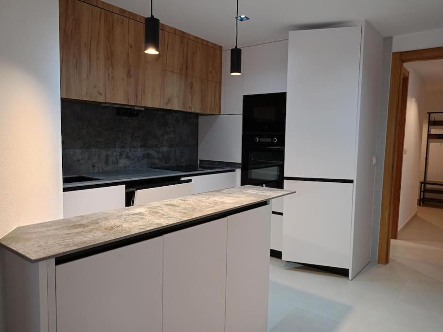 Apartamento 2 Dormitorios En El Centro Alhama de Murcia Ngoại thất bức ảnh